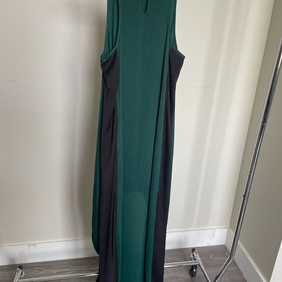 Hunter Green Hi-Low Satin Dress [Asher] - Picture 1 of 4